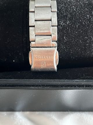 Reloj Festina Esfera Verde y Correa Plateada