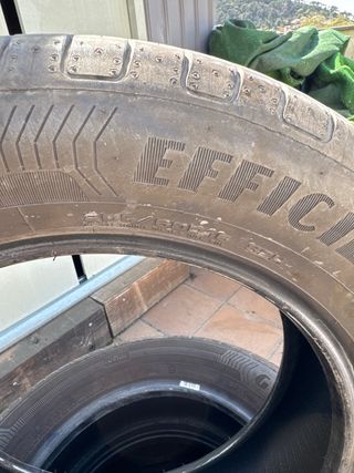 Neumático Goodyear EfficientGrip 205/60/16 92H