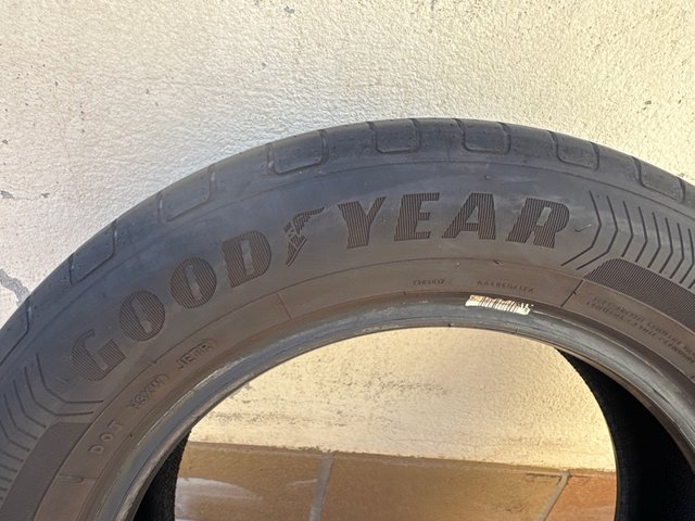 Neumáticos ocasión Goodyear 205 60 16