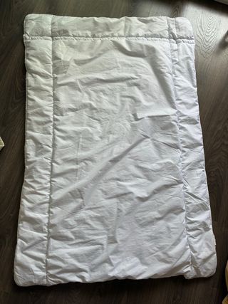 Conjunto de nórdico y chichonera para cuna 120x60