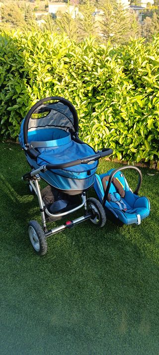 Cochecito Quinny Buzz Azul + Capazo + Silla Coche