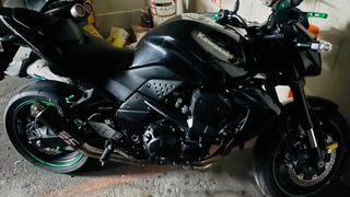 Kawasaki Z750 Negra