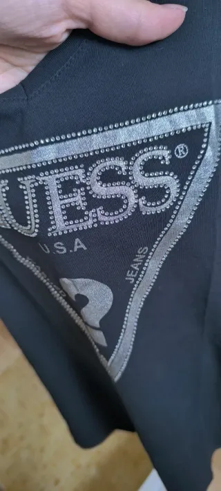 SOLO HOY - Camiseta Guess T.S/M