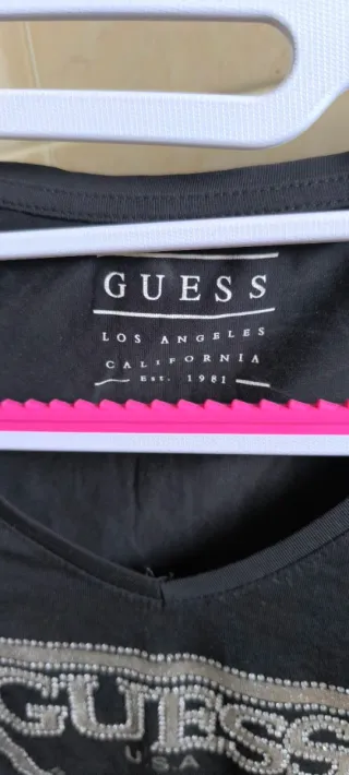 SOLO HOY - Camiseta Guess T.S/M