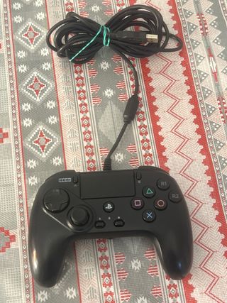 Mando HORI PS4/PS5/PC.