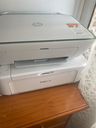 Stampanti HP e Canon Bianche