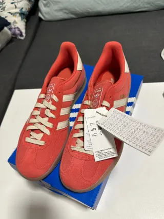 Adidas Gazelle Indoor Rojas Talla 44