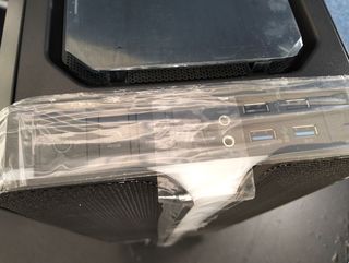 Caja Full-Tower Riotoro CR1288 Prism RGB Negra