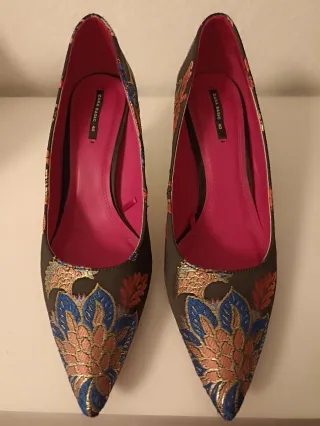 Zapatos de tacón estampados