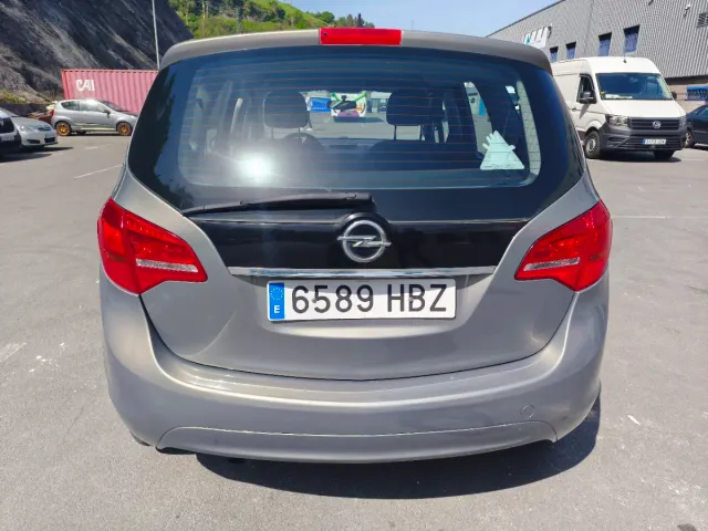 Opel Meriva 2011