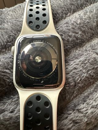 Apple Watch Series 4 GPS+LTE 44mm Plata