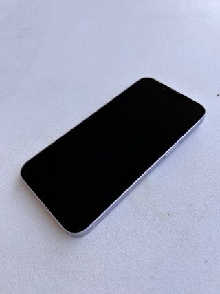 iPhone 14 Morado + 2 Fundas + Caja