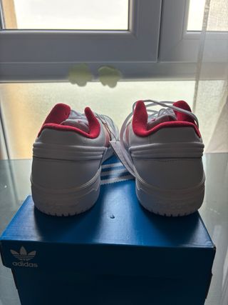 Zapatillas Adidas Team Court 2 STR Talla 42