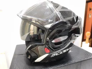 Casco Scorpion Exo Tech Carbon