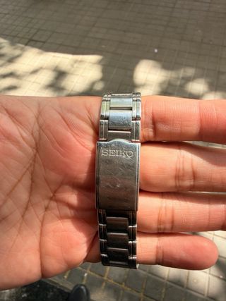 Reloj Seiko 5 Automático 7S26-01T0 Plata