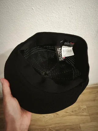 Boina Kangol Tropic Negra