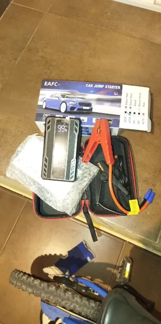 Arrancador de Coche AOKOEE Jump Starter