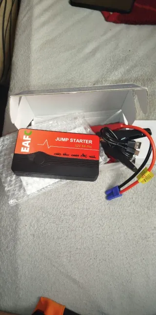 Arrancador de Coche AOKOEE Jump Starter
