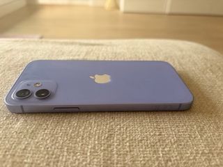 iPhone 12 Lila 128GB Libero