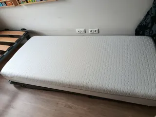 Letto a castello 90x200 cm / Struttura e 2 materassi