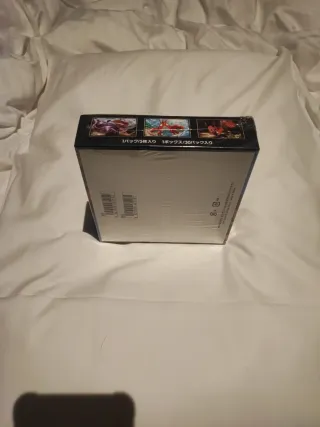 Caja Pokémon colección Mega Brave japonés cerrado