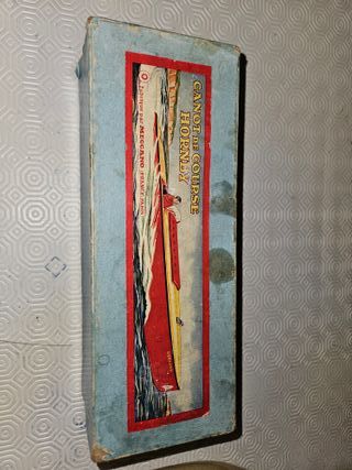 Barca giocattolo Hornby con scatola