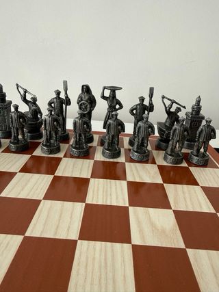 Ajedrez metálico edición especial País Vasco