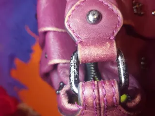 Bolso Tous Burdeos con Tachuelas bubble