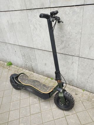 Patinete Eléctrico Cecotec Bongo