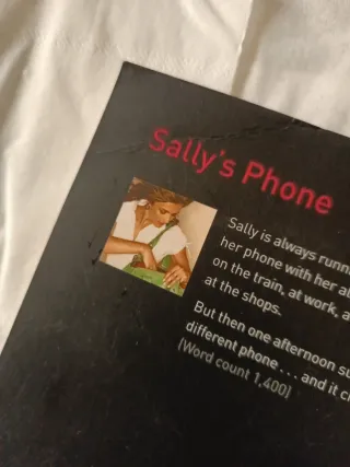 Oxford Bookworms Starter. Sally's Phone Digital...