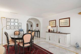 Piso en venta en Los Naranjos - Las Brisas en Marbella