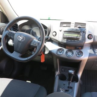 Toyota RAV4 2012 AUTOM