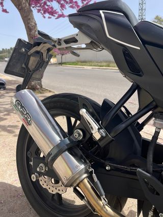 Keeway RKF 125 2022 Blanca y Negra