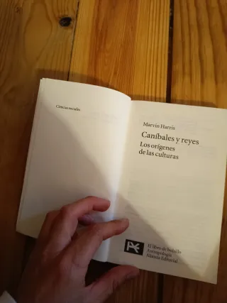Caníbales y reyes (Ciencias Sociales / Social S...