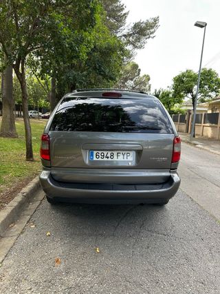 CHRYLER VOYAGER 2.8 CRD 150 CV AUTOMATICA