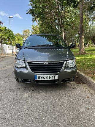 CHRYLER VOYAGER 2.8 CRD 150 CV AUTOMATICA