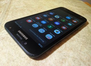 Samsung Galaxy J5 (2017) con display NUOVO