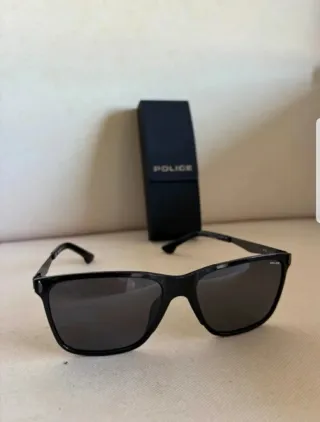 Gafas de sol Police negras y grises