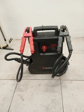 Arrancador Baterías 12V Wurth WPS 12-700