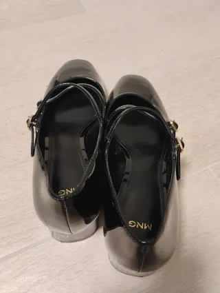 Zapatos MANGO charol negros