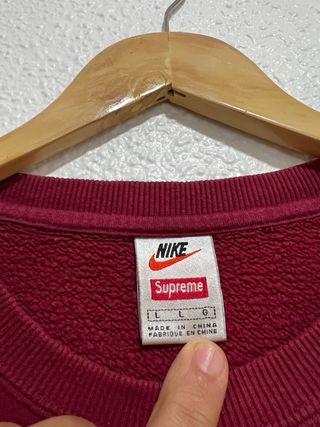 Sudadera Supreme x Nike Burgundy Talla L