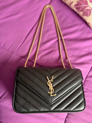 Bolso YSL negro acolchado cadena dorada