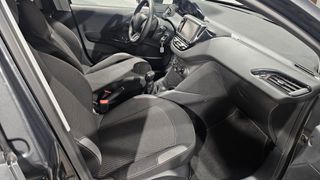 Peugeot 208 5P ALLURE 1.2L PureTech 60KW 82CV