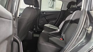 Peugeot 208 5P ALLURE 1.2L PureTech 60KW 82CV