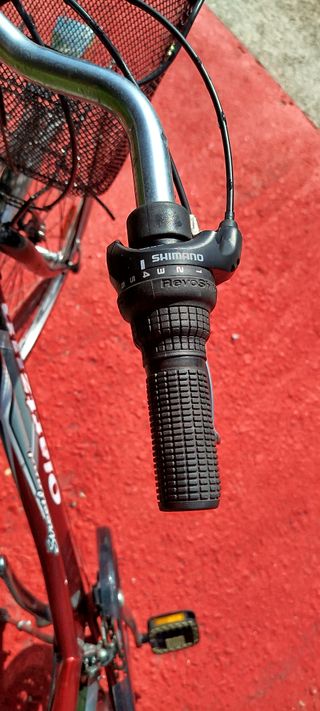 Bicicleta Paseo Roja/Negra Poco Uso