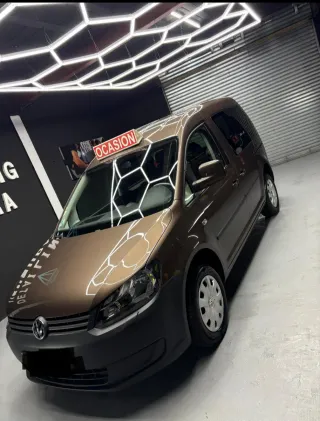 Volkswagen Caddy 2013