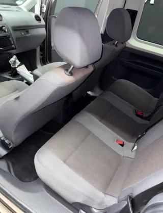 Volkswagen Caddy 2013