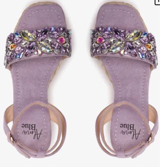 Nuevas Sandalias Cuña Alma en Pena talla 38