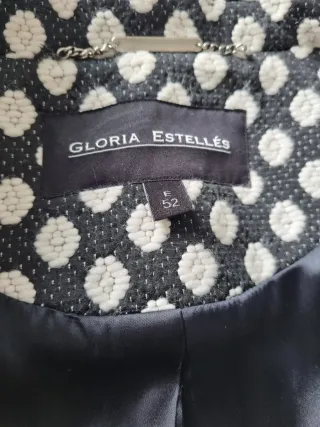 Abrigo Gloria Estelles Negro y Blanco