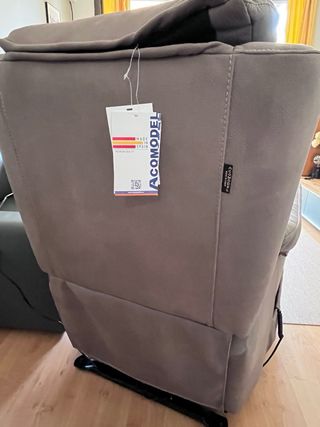 Sillón Acomodel 2 motores color taupé.